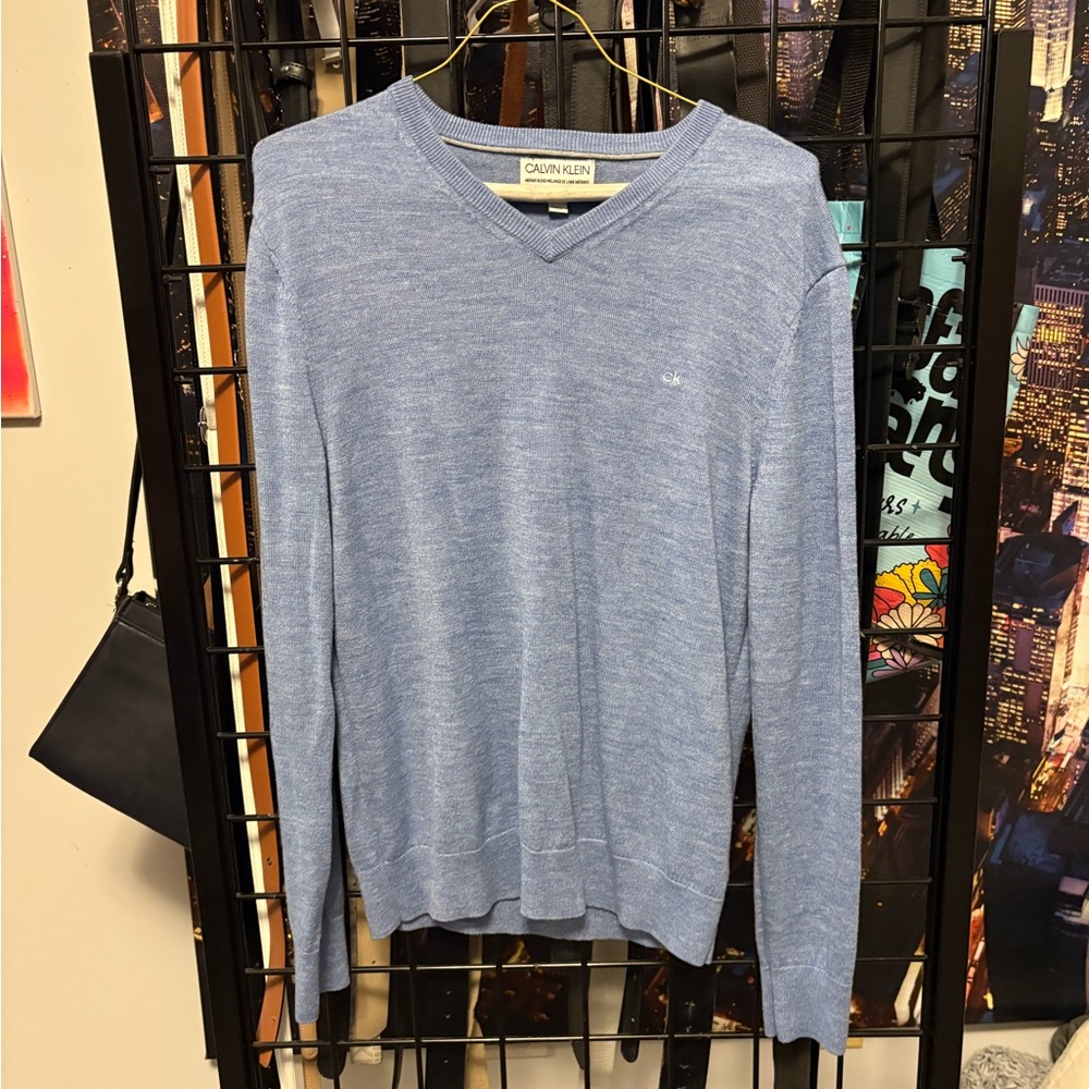 Calvin Klein Men's Light Blue V-Neck Sweater